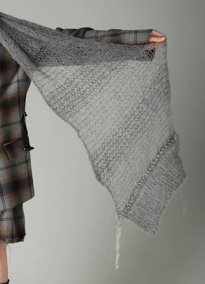 DIAN3 KNITTED STOLE