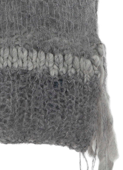 DIAN3 KNITTED STOLE