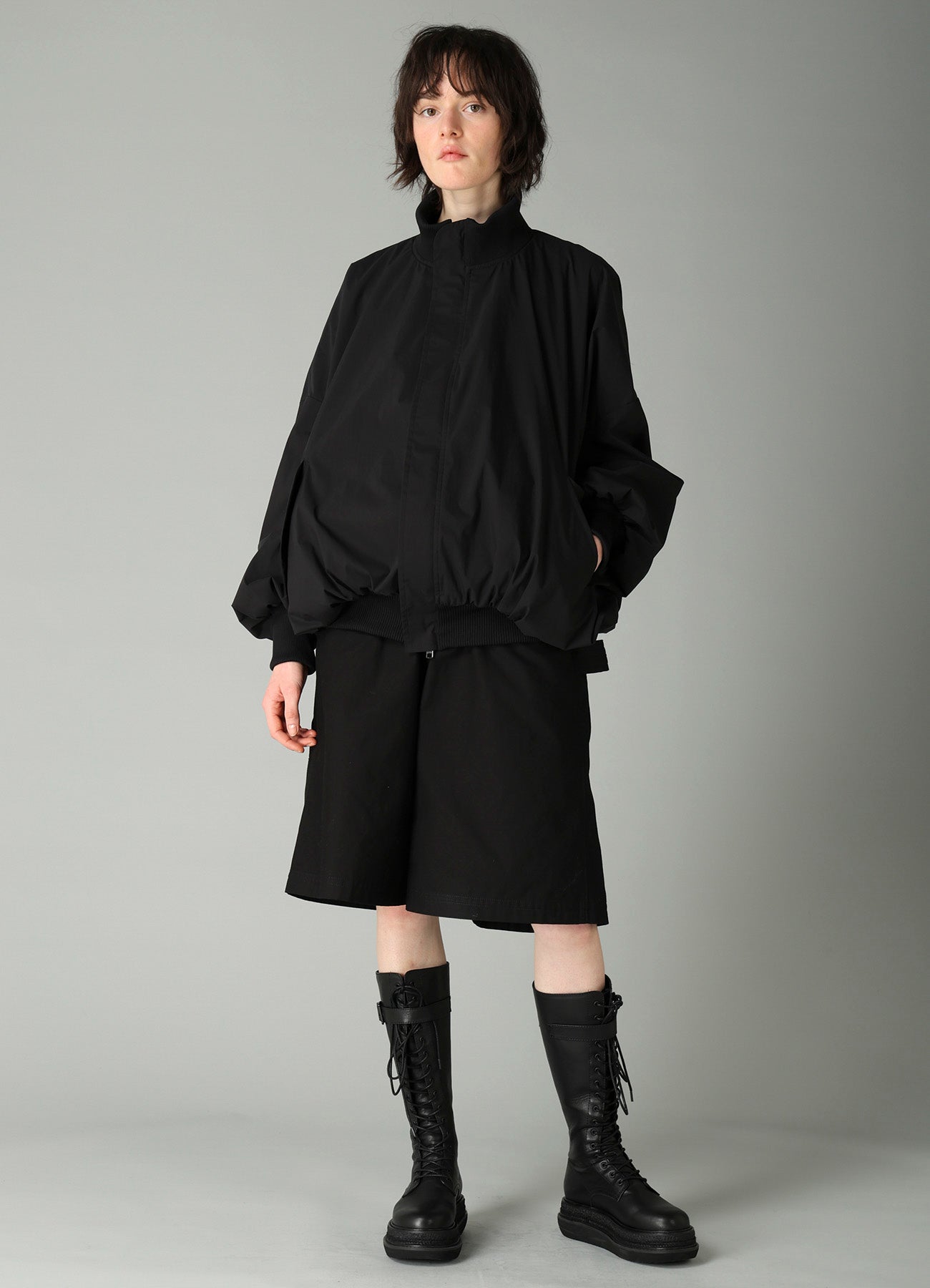 MILITARY BACKSIDE SATIN PAINTER SHORT PANTS
