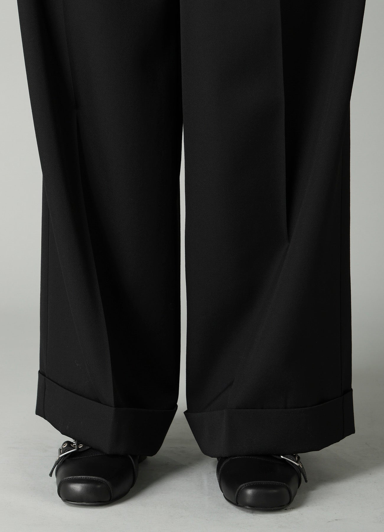 GABARDINE 2 TUCKS BAGGY PANTS – THE SHOP YOHJI YAMAMOTO