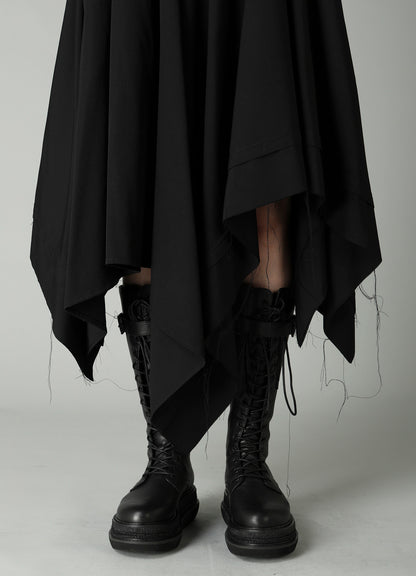 GABARDINE ASYMMETRIC MOVING SKIRT