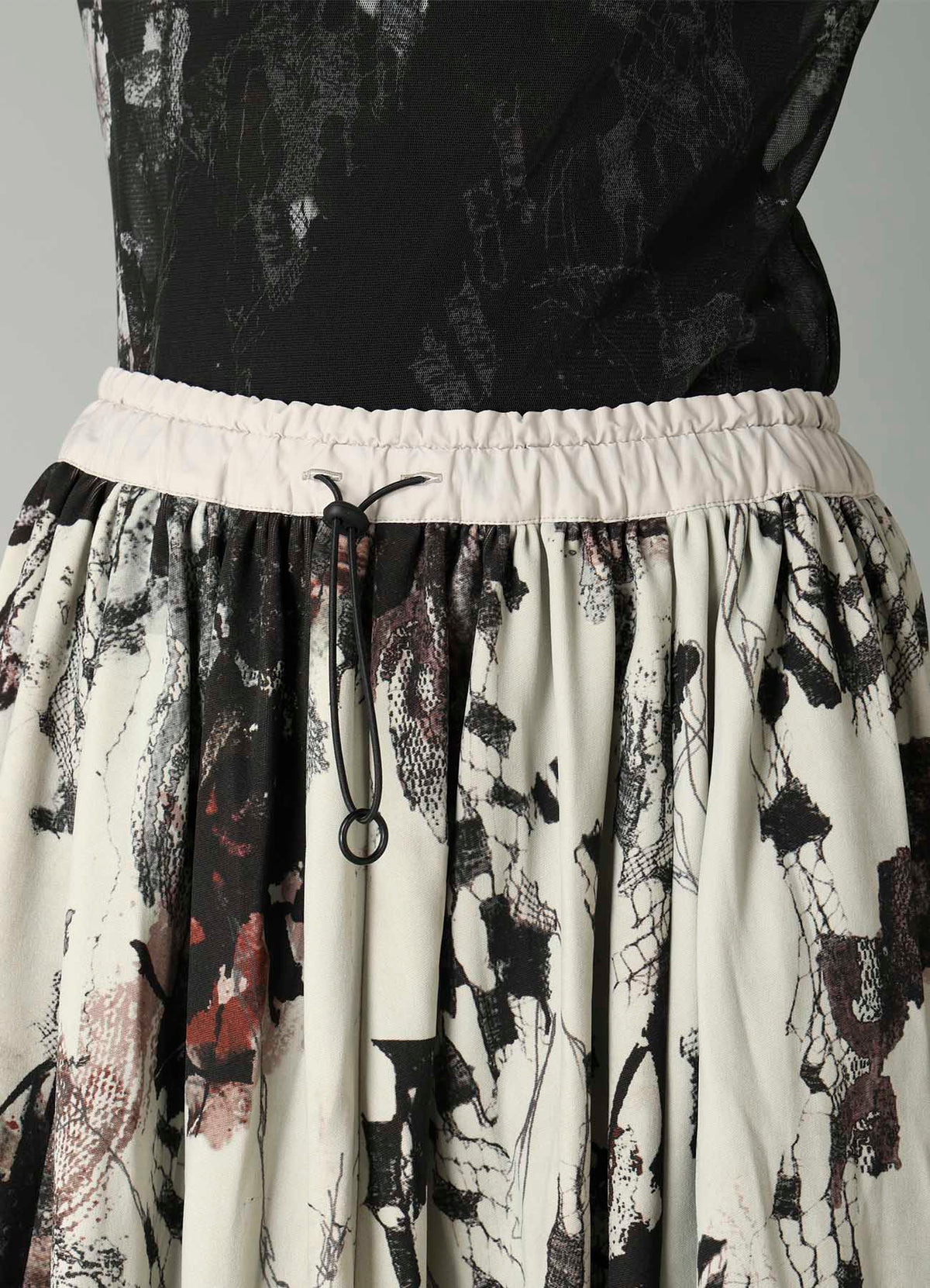 LACE FLOWER PT GATHERED SKIRT