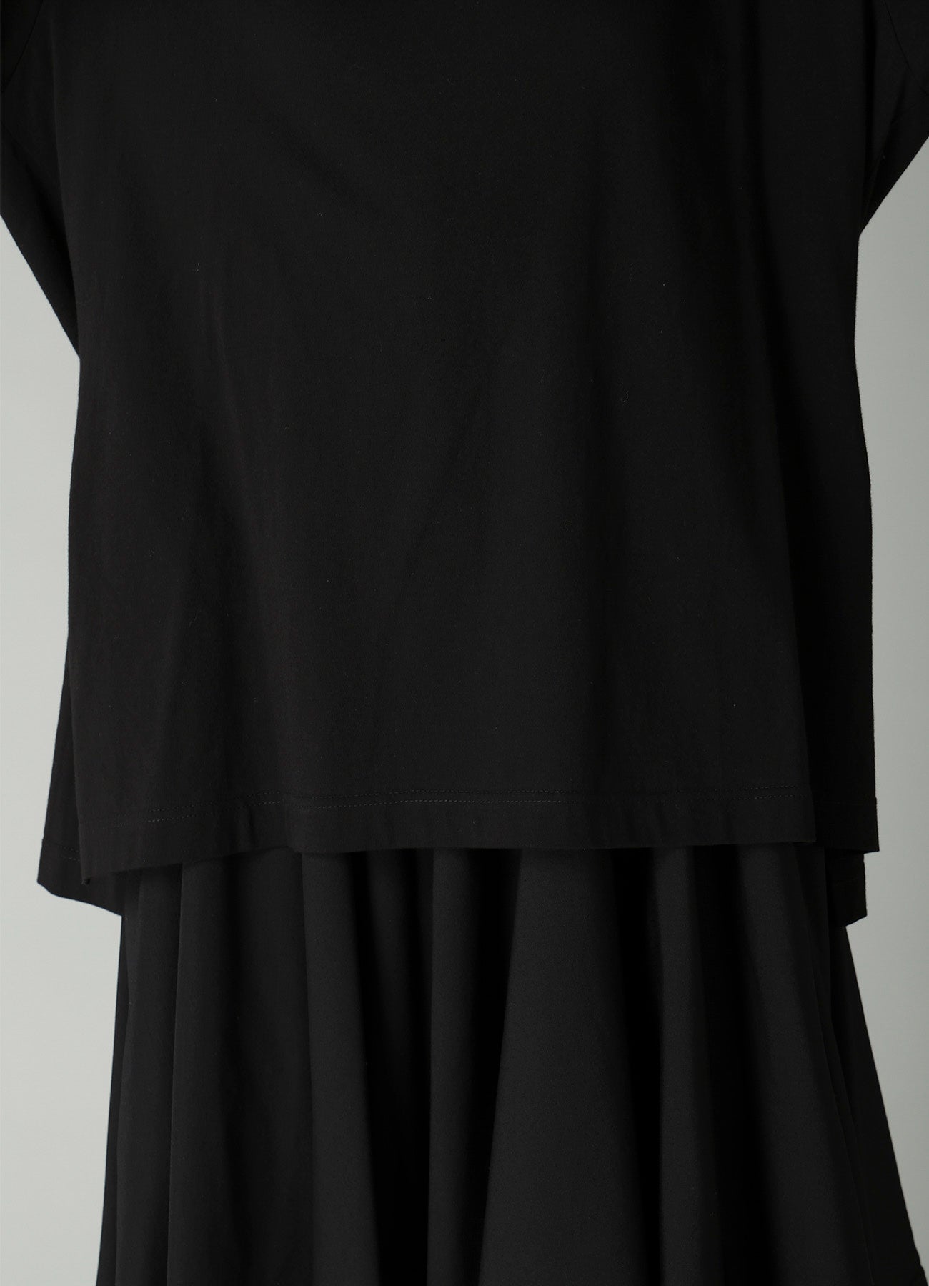 COTTON SINGLE JERSEY BACKSIDE DRAPE DETAIL T
