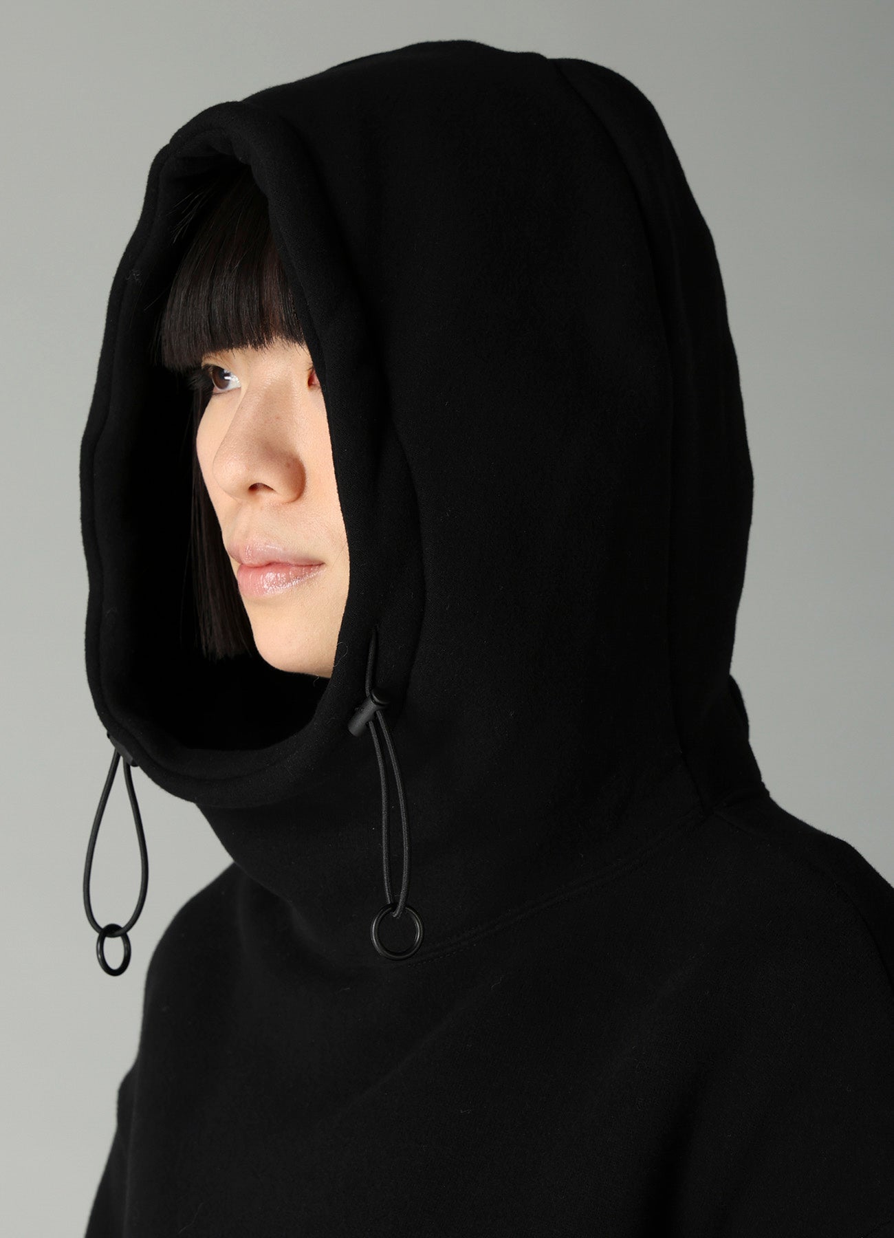 Liy/C BRUSHED FRENCH TERRY PULLOVER HIGHNECK HOODY