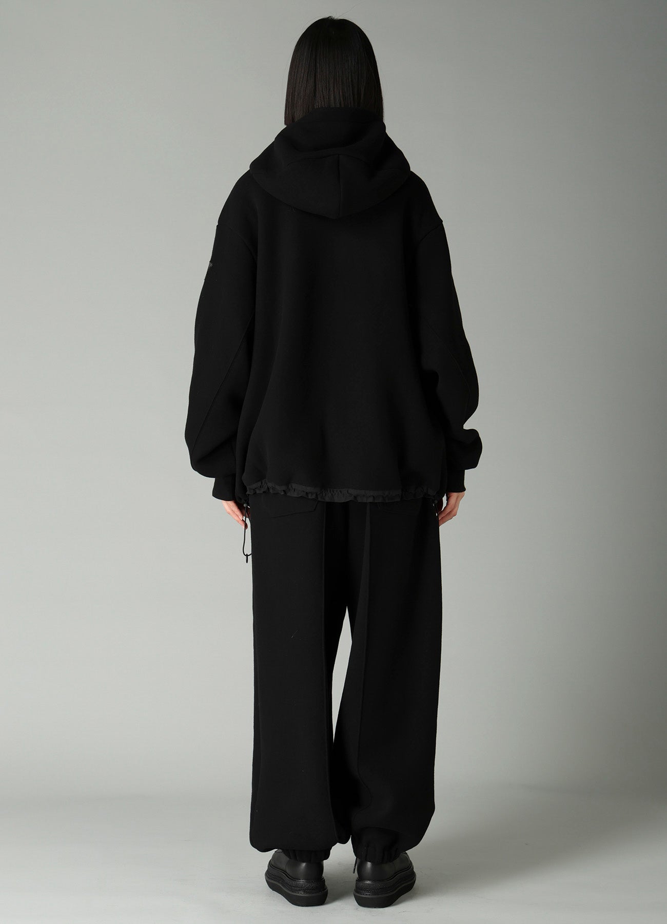 Liy/C BRUSHED FRENCH TERRY HIGHNECK HOODY