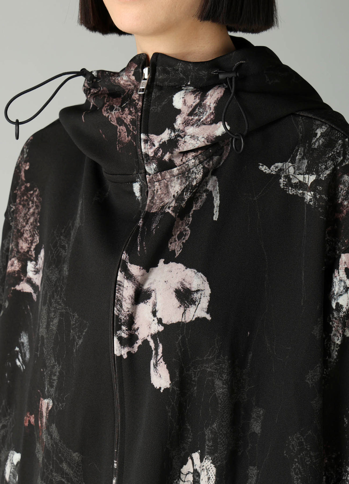 LACE FLOWER PT HIGHNECK HOODY