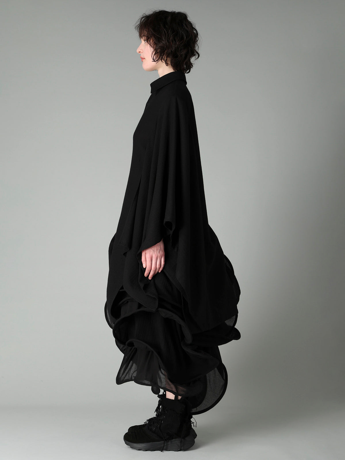 SOFT WOOL KIMONO SLEEVE BLOUSE