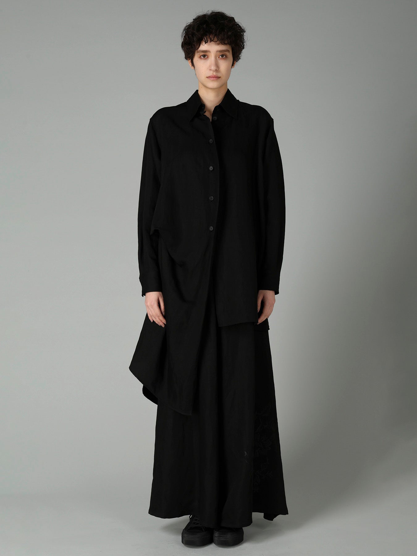Li/Cu TWILL TUCK&DRAPE BLOUSE