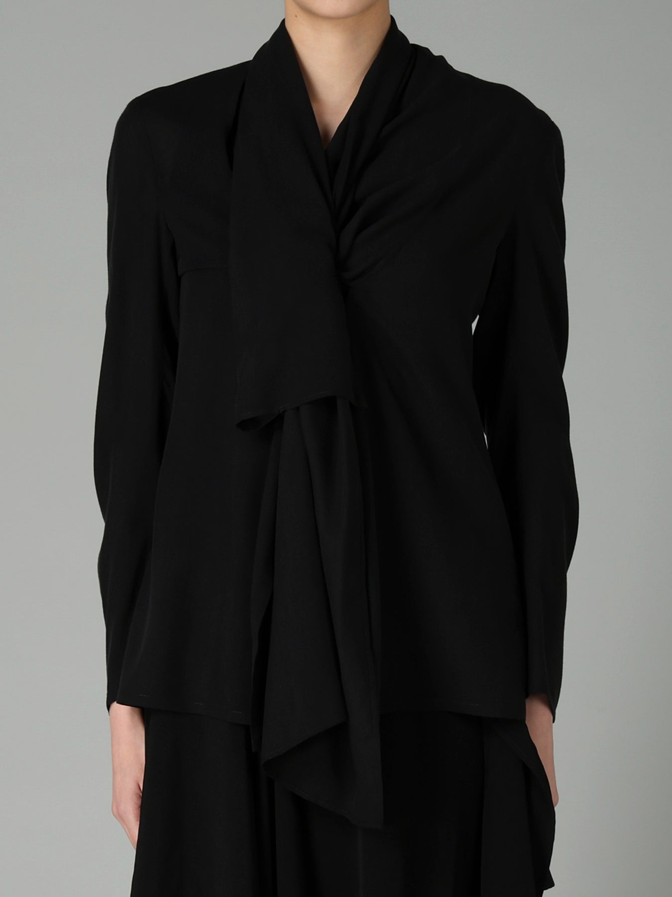 FIBRIL Cu STOLE DETAIL BLOUSE