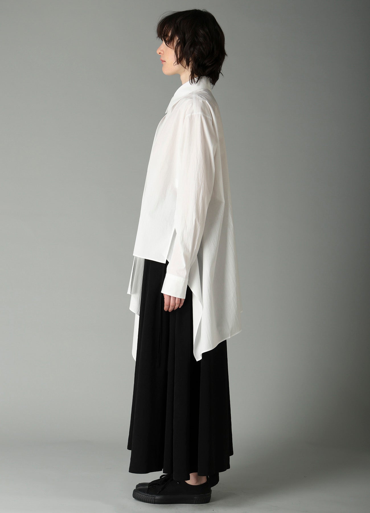BROAD R LONG ASYMMETRIC BLOUSE