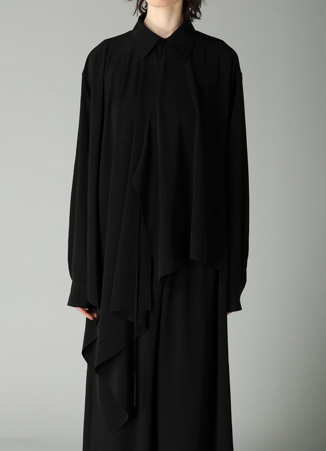 Ta/Pe CREPE DE CHINE R LONG ASYMMETRIC BLOUSE