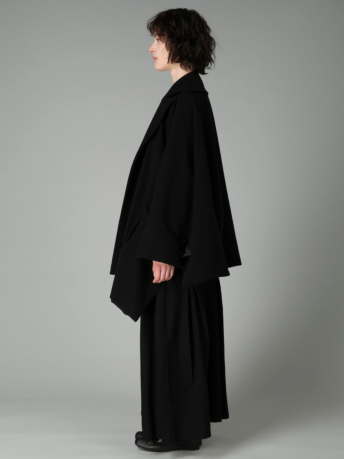 AIRY MOSSER CUFFS POINT COAT