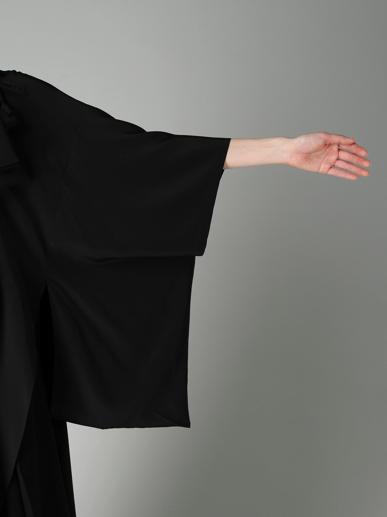 16MOMME DE CHINE KNIT COMBI KIMONO COAT
