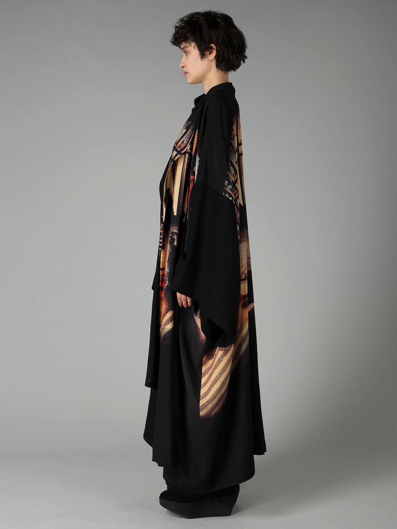 NIGHT SCENE IN YOSHIWARA PEAKED LAPEL CARDIGAN