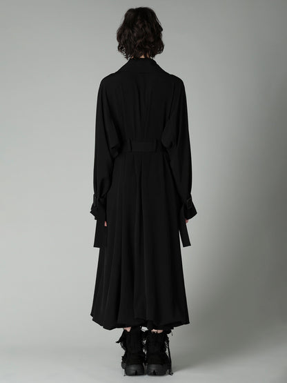 Ta/Pe CREPE DE CHINE SLEEVE GUSSET TRENCH COAT