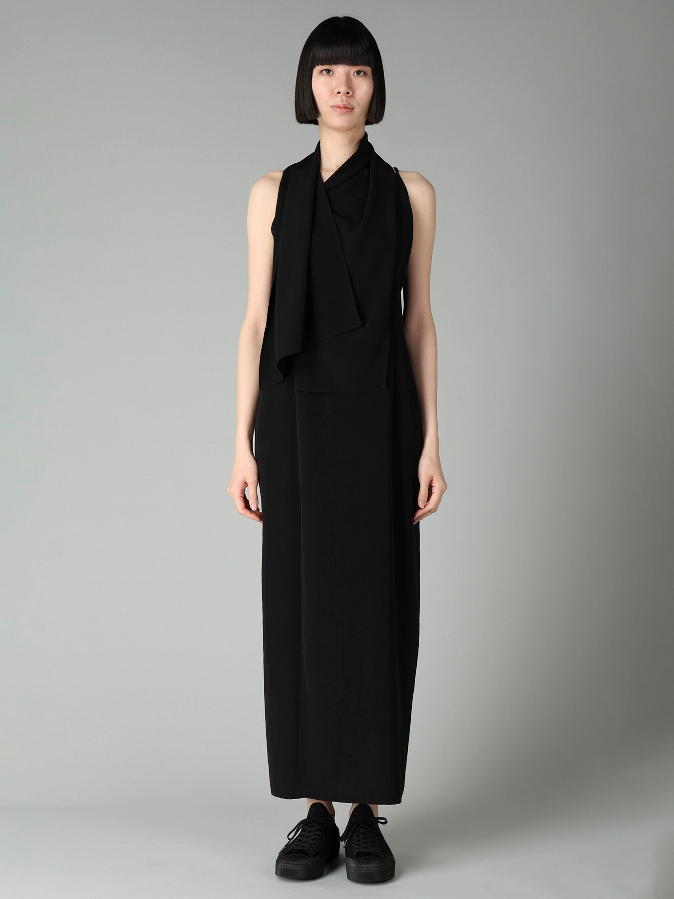 Ta/Pe CREPE DE CHINE STRAP SLIM FIT DRESS