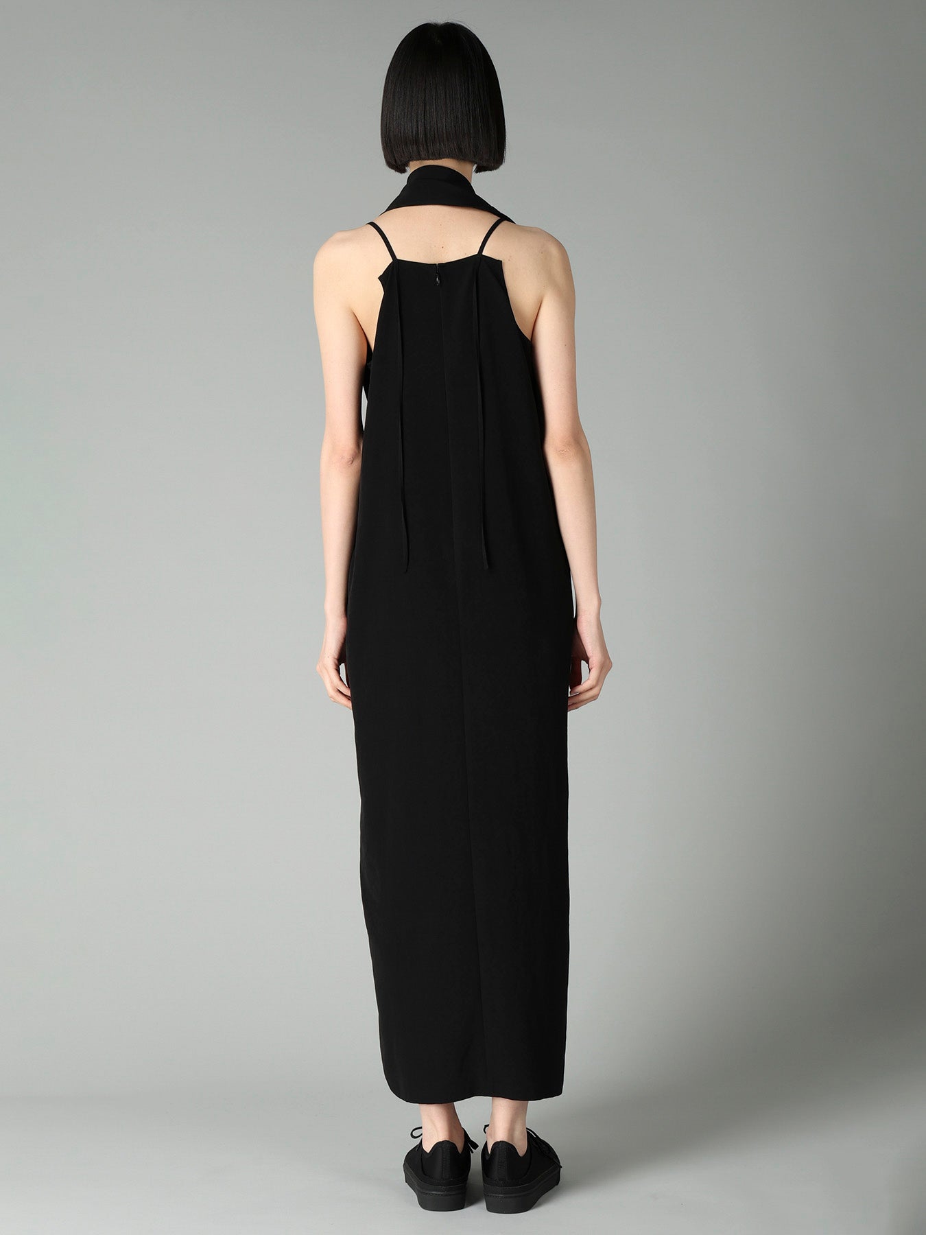 Ta/Pe CREPE DE CHINE STRAP SLIM FIT DRESS