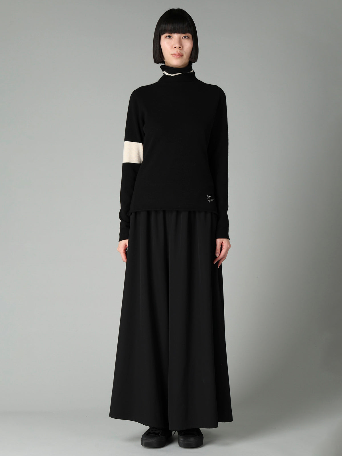 EMBROIDERY LINE YY SIGNATURE HIGHNECK PO