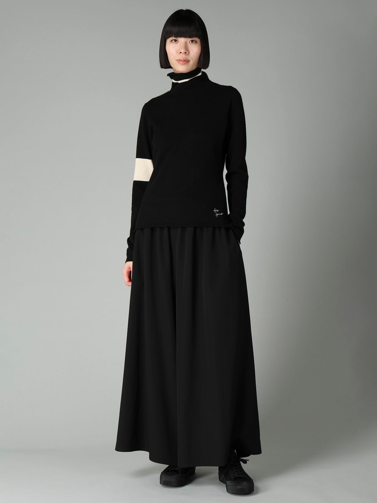 EMBROIDERY LINE YY SIGNATURE HIGHNECK PO