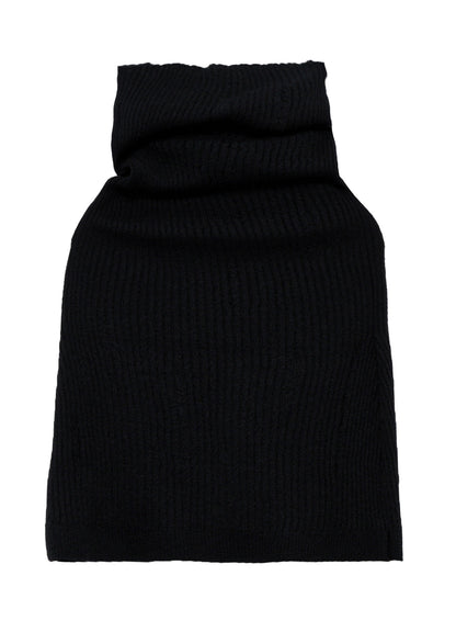 RIB SHORT CAPE