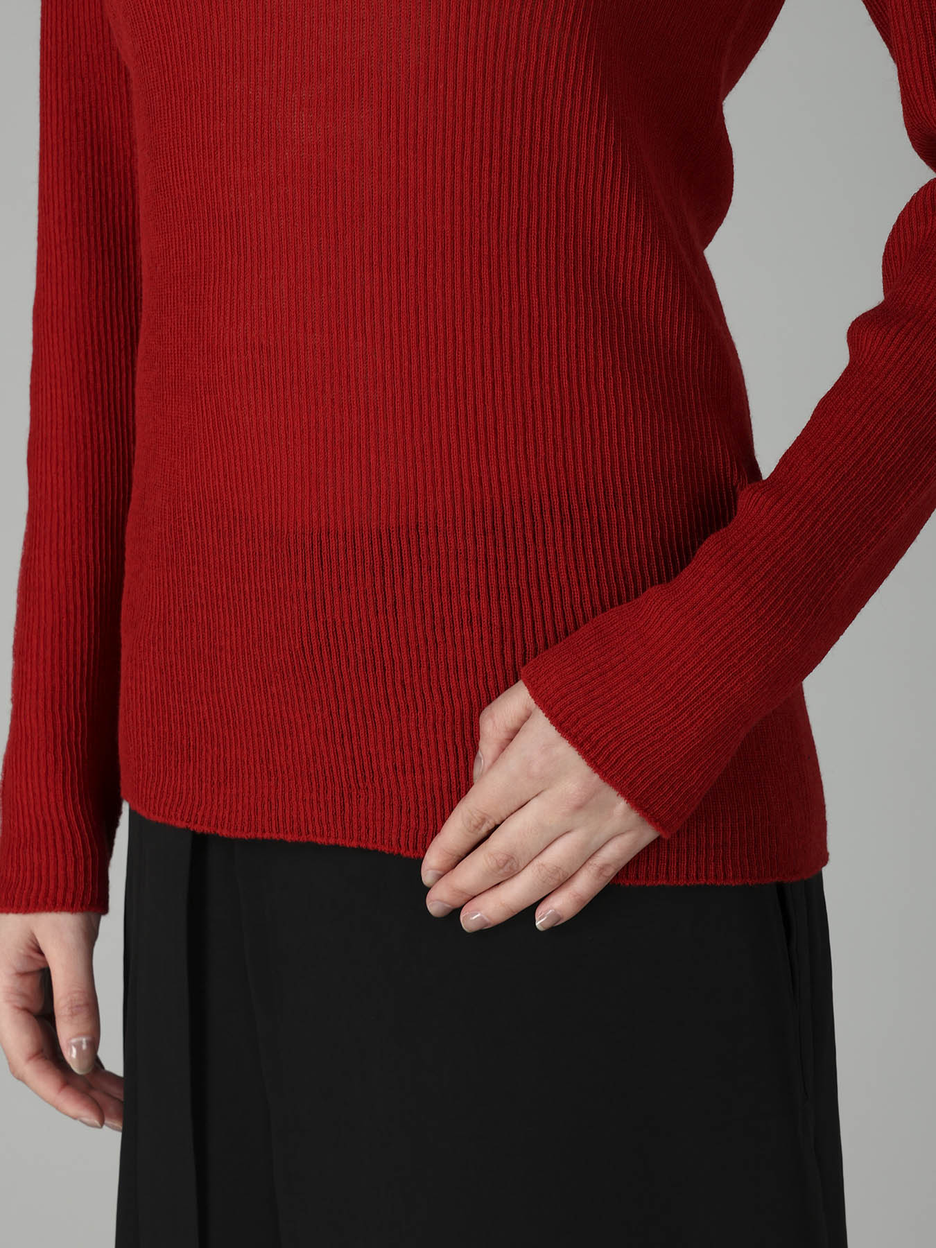 RIB ROUND NECK PULLOVER