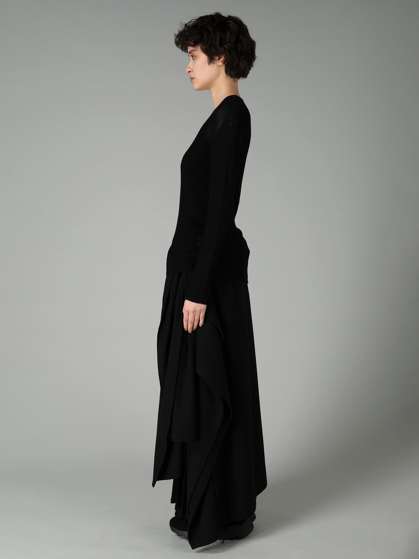 RIB ROUND NECK PULLOVER