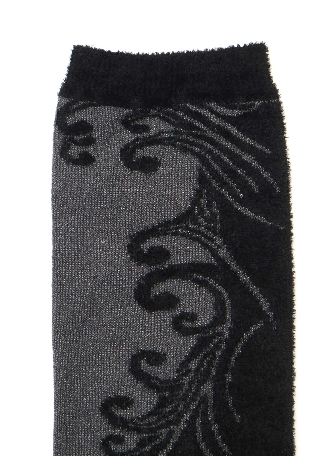 ACNY/CHENILLE YARN WAVE SOCKS