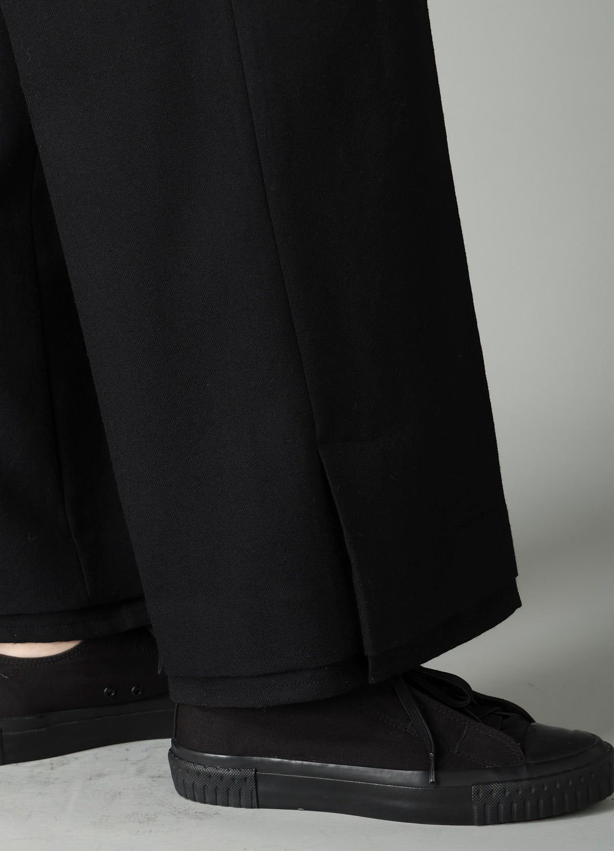 W/SAXONY S VENT WIDE PANTS