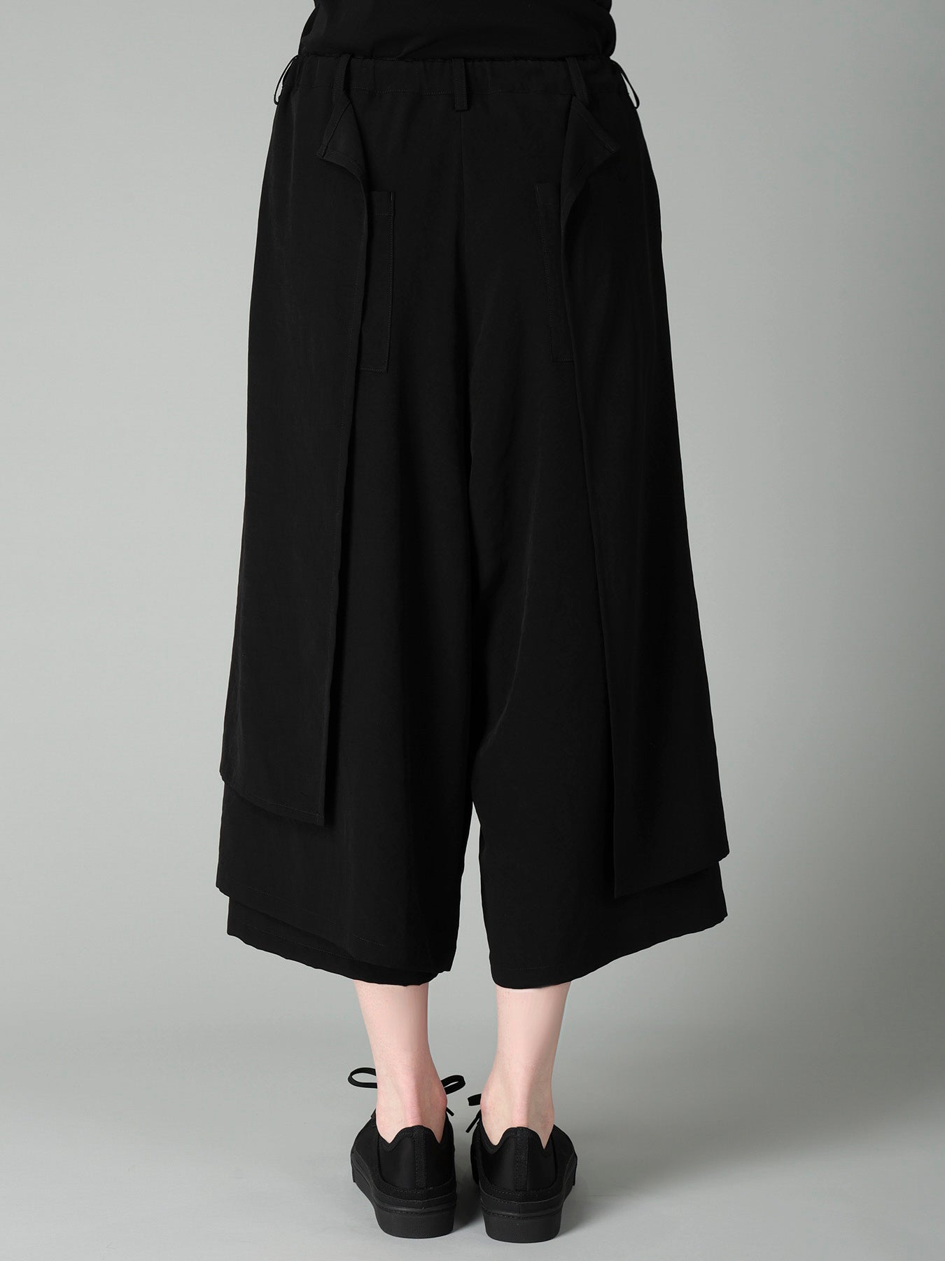 Ta/Pe CREPE DE CHINE F BUTTON WRAP PANTS