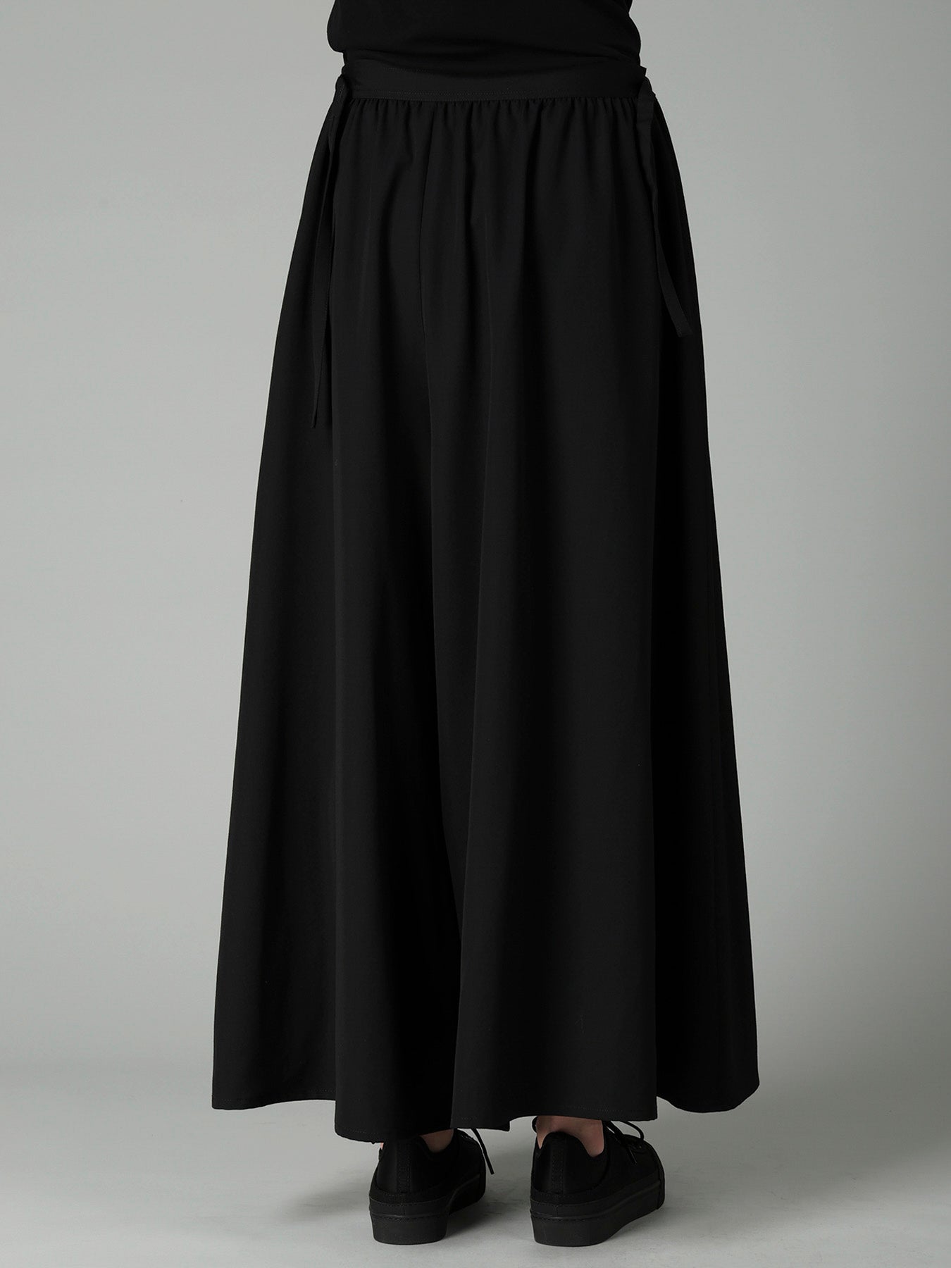 GABARDINE GATHERED SKIRT PANTS