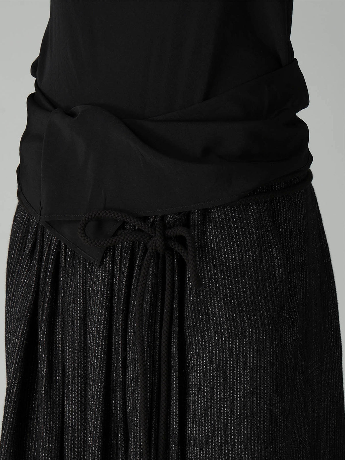 DOUBLE LAYER STRIPE GATHERED WRAP SKIRT