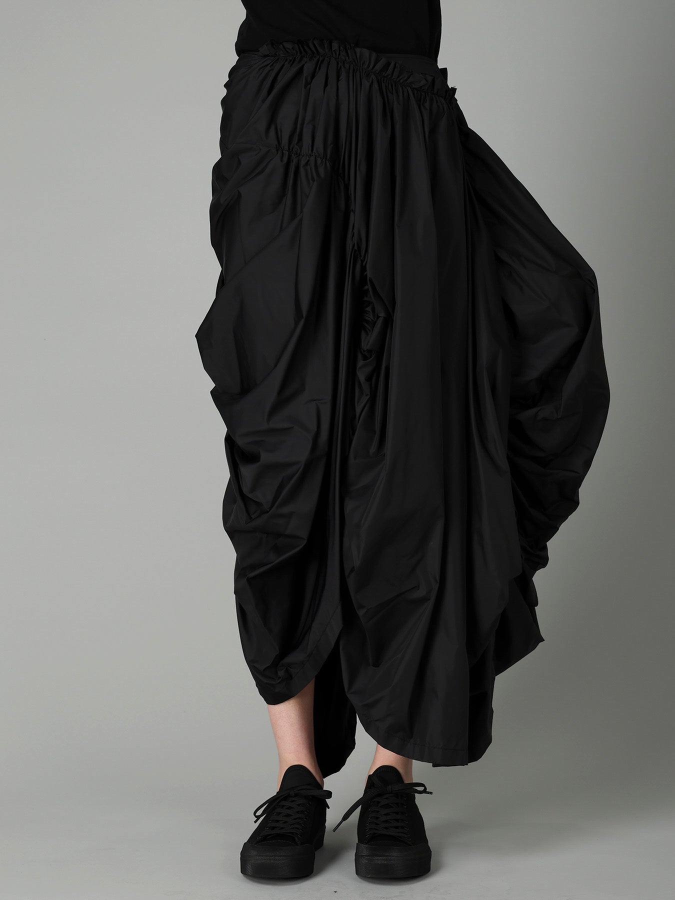 Ny TAFFETA PANELED GATHER SKIRT