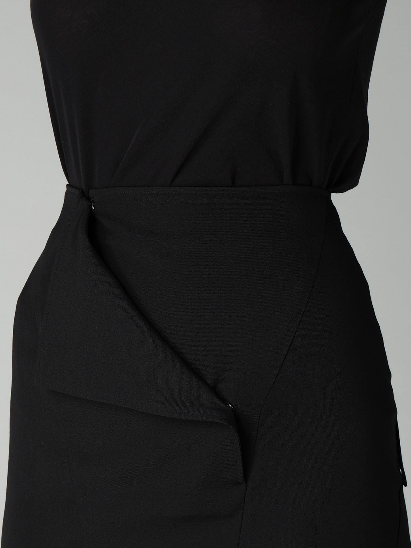 GABARDINE B DRAPED HIGH-WAIST SKIRT