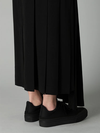 Ta/Pe CREPE DE CHINE R PLEATS WRAP SKIRT