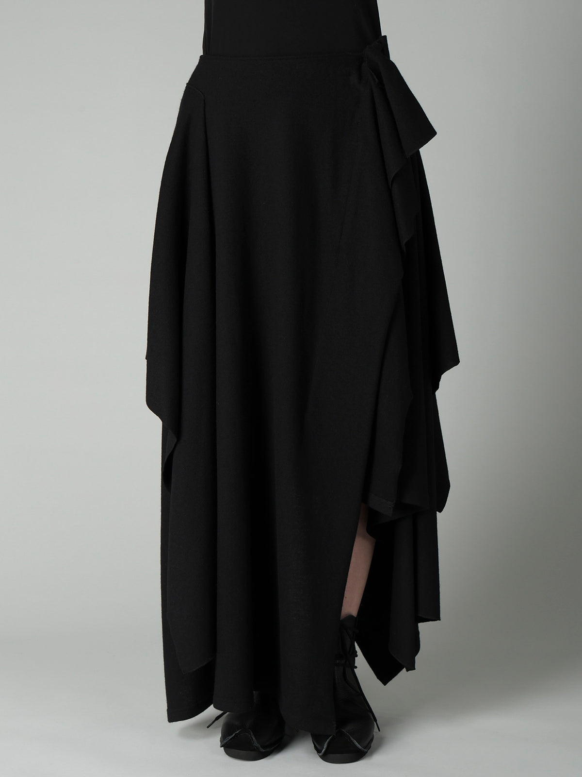 SOFT WOOLEN 1/14 SINGLE DRAPED SKIRT