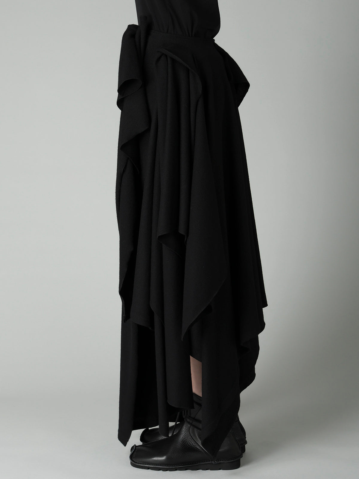 SOFT WOOLEN 1/14 SINGLE DRAPED SKIRT