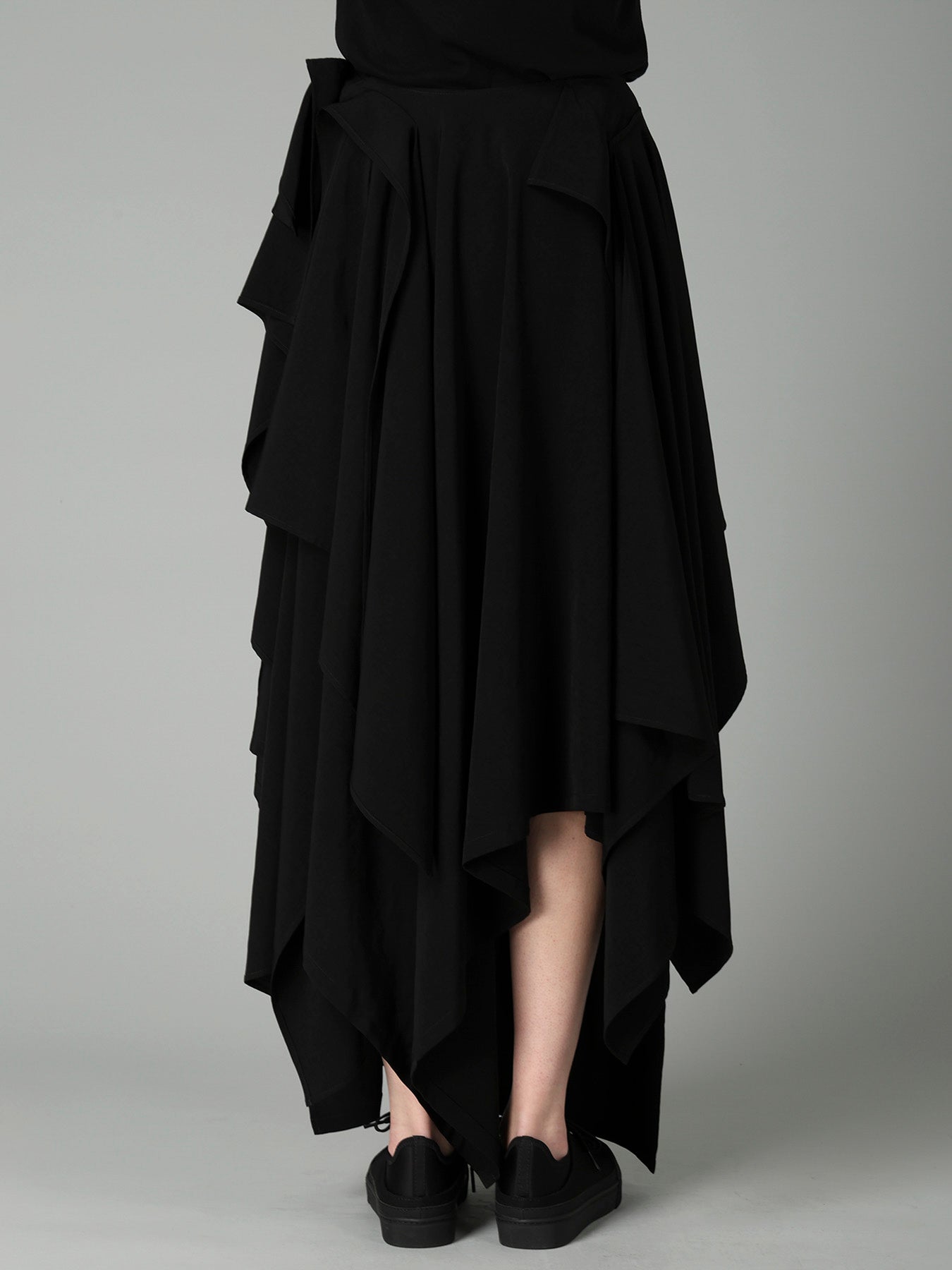 Ta/Pe CREPE DE CHINE DRAPED SKIRT