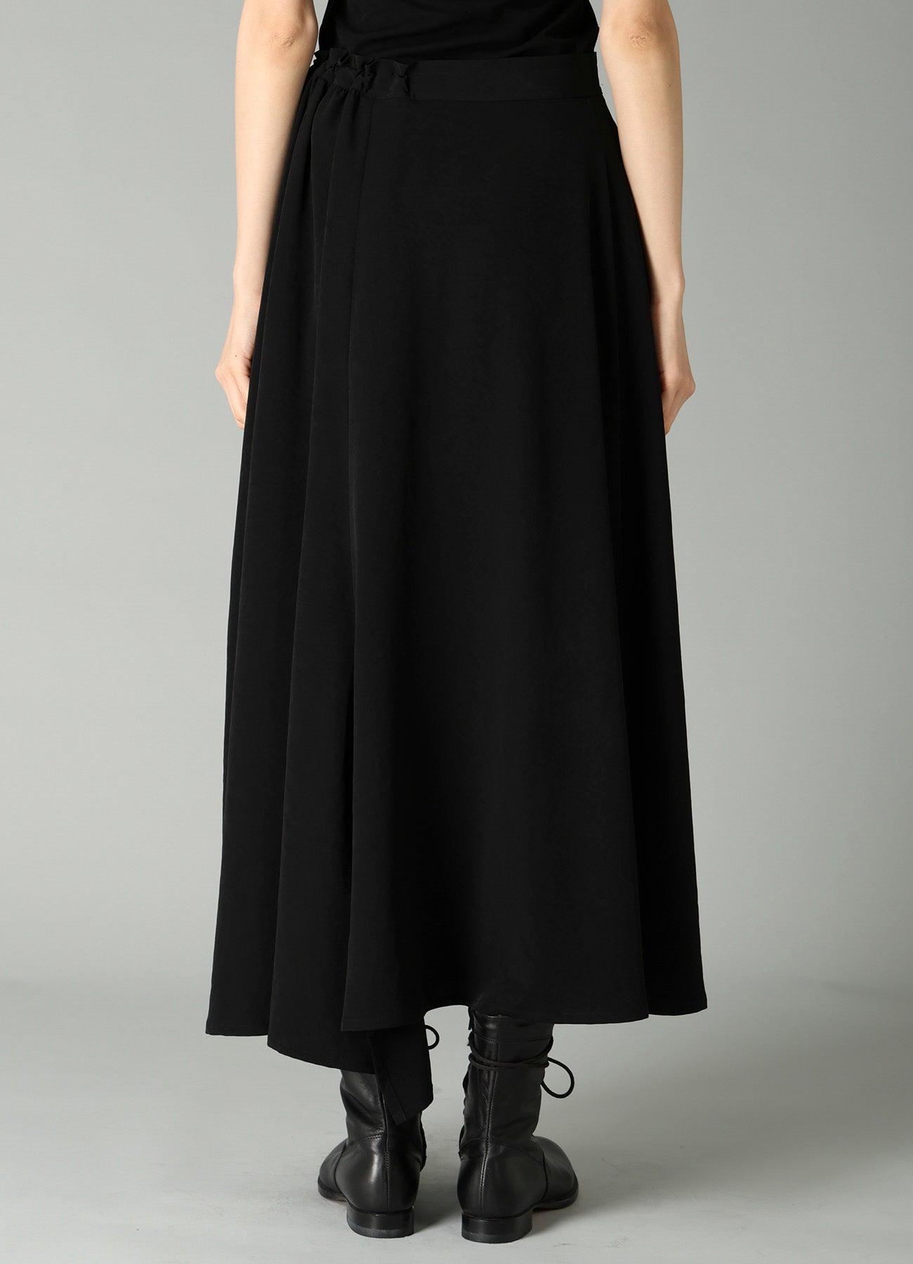 Ta/Pe CREPE DE CHINE L GATHERED FLARE PANTS