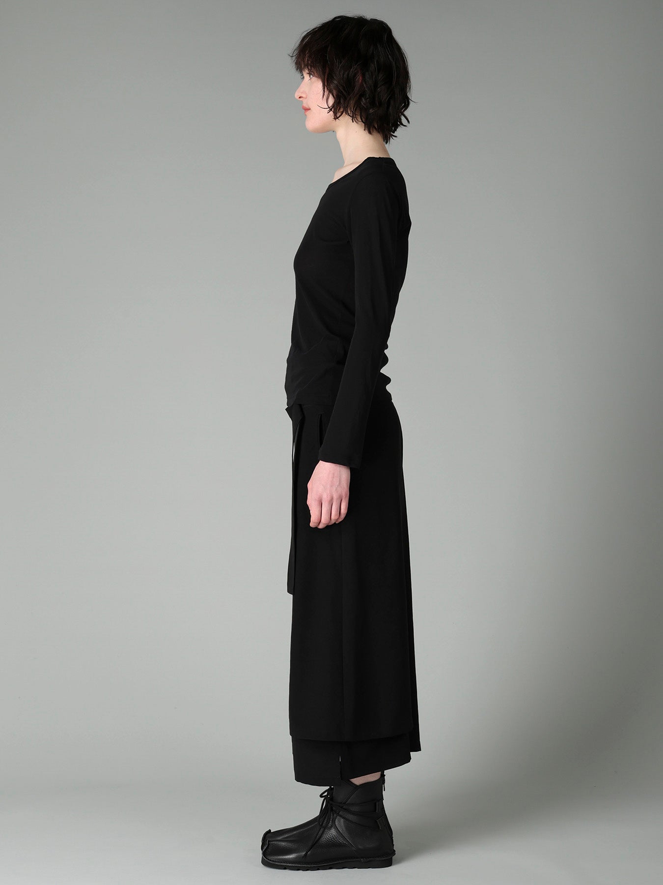 80/-HIGH TWISTED SINGLE JERSEY LONG SLV ROUND NECK T