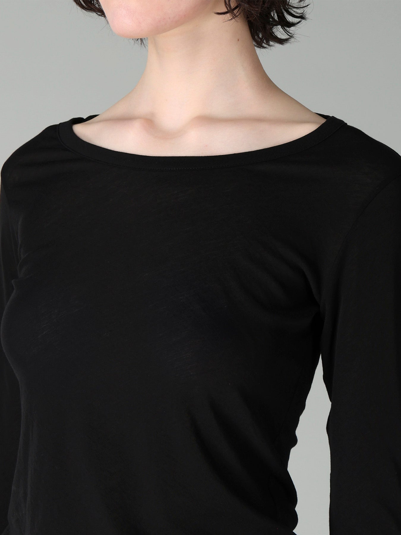80/-HIGH TWISTED SINGLE JERSEY LONG SLV ROUND NECK T