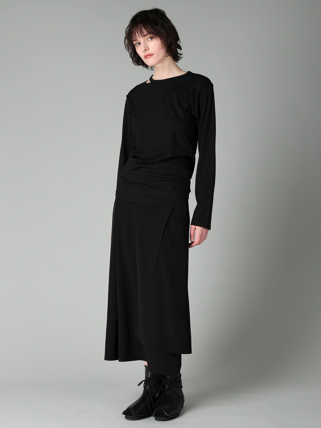 30/-COTTON VISCOSE SINGLE SLIT DETAIL LONG SLV T