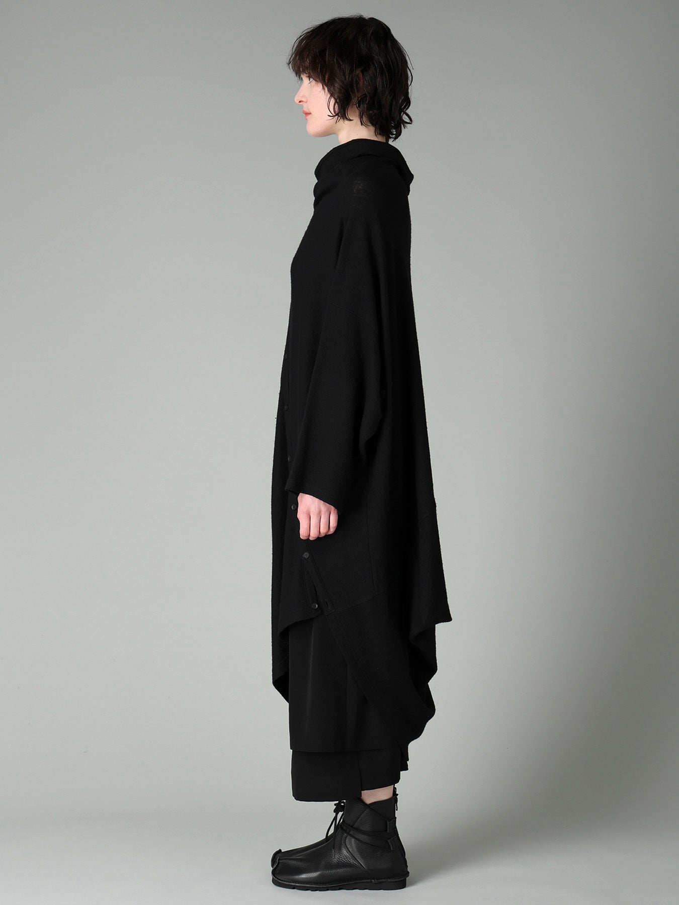 AIRY SPUN LIGHT MILLED DIAGONAL BUTTON COAT – THE SHOP YOHJI YAMAMOTO