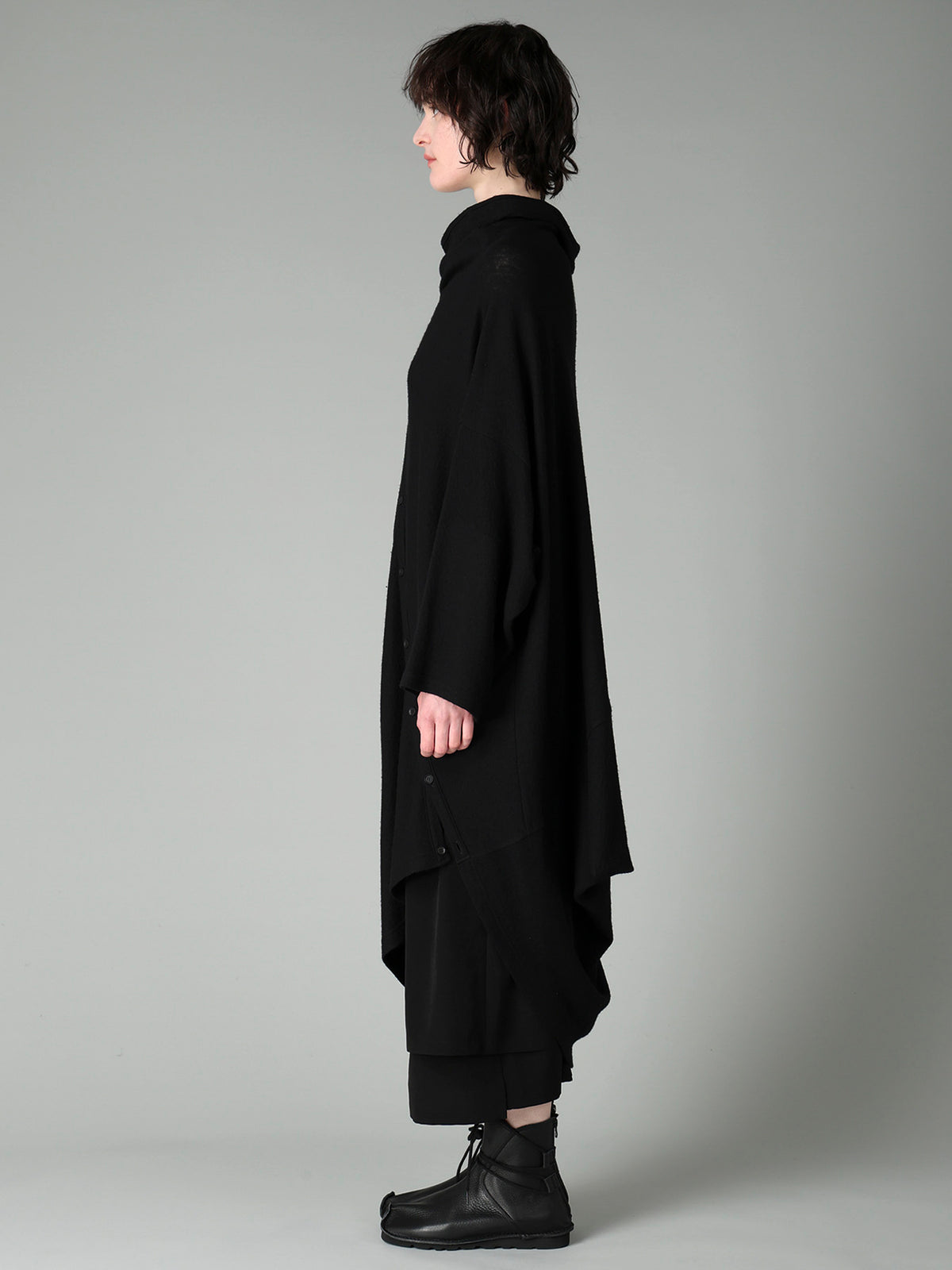 AIRY SPUN LIGHT MILLED DIAGONAL BUTTON COAT