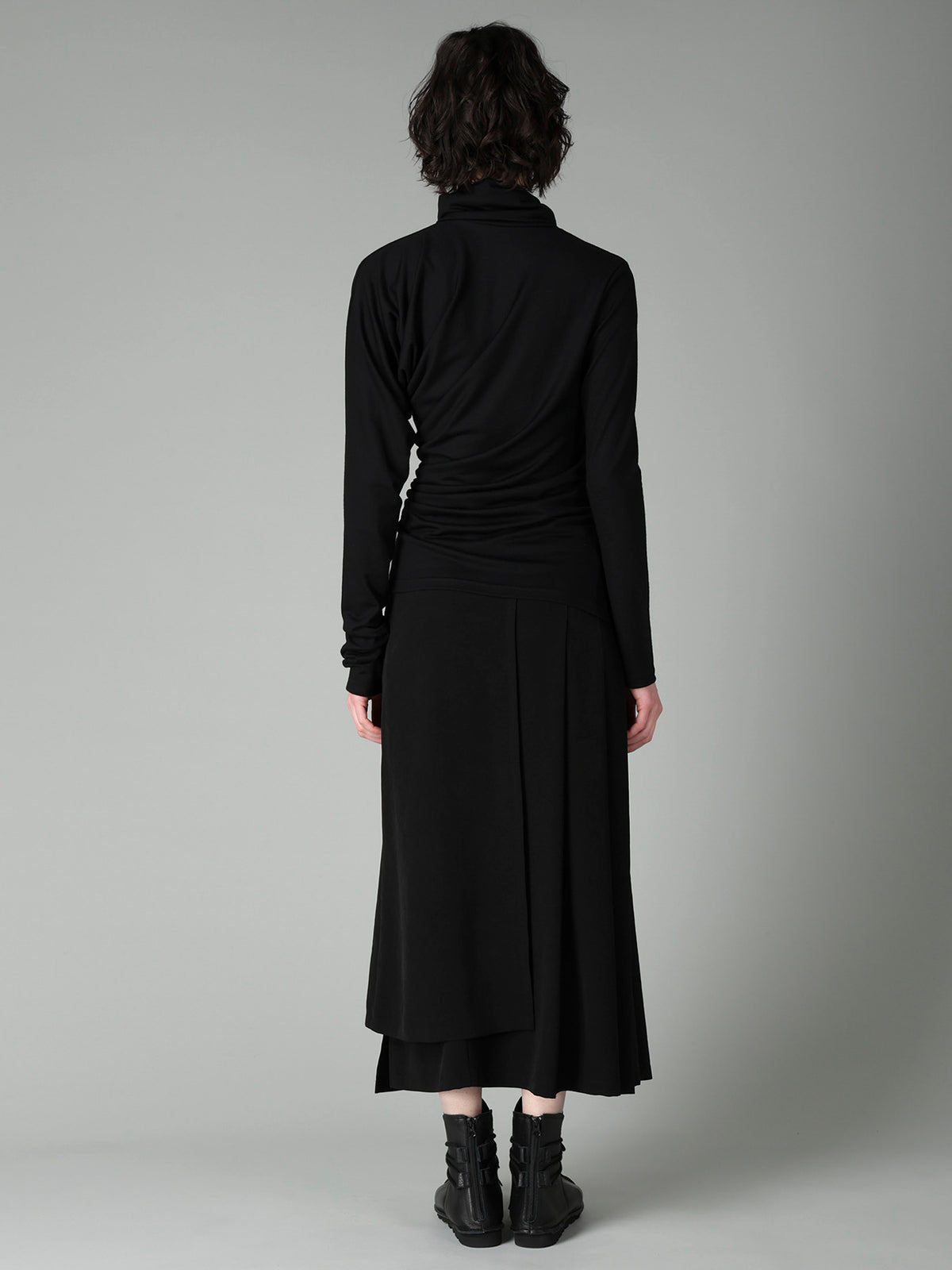 100S WOOL SINGLE DIGONAL BUTTON GATHERED T