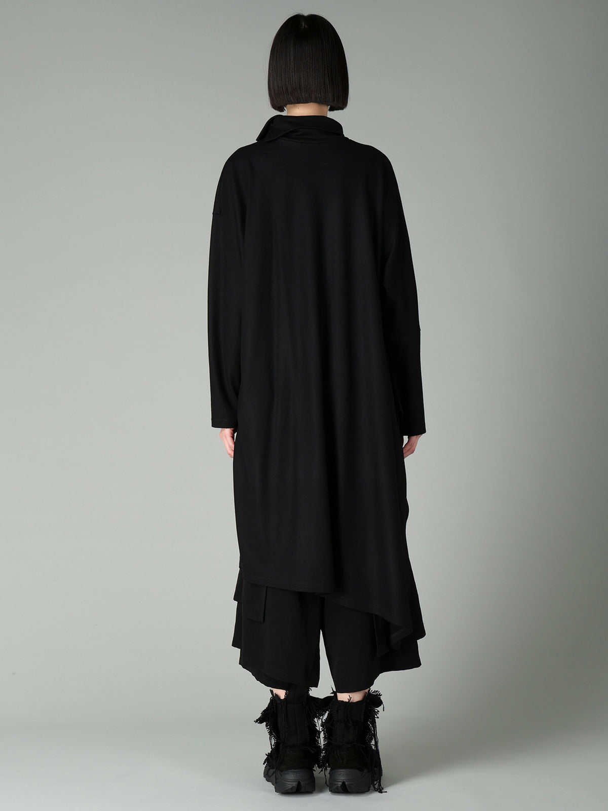MILLED WOOL SINGLE NEEDLE PUNCH DRESS