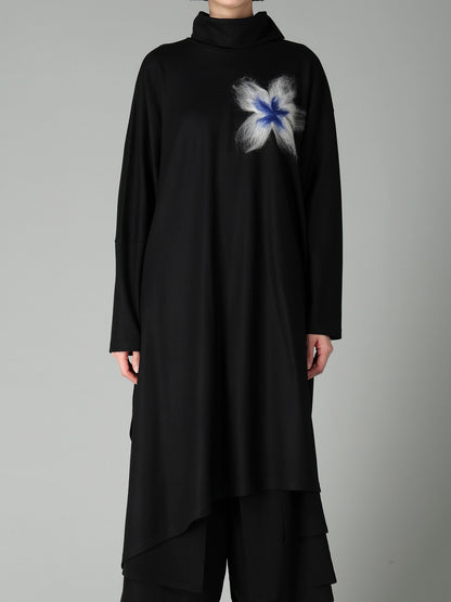 MILLED WOOL SINGLE NEEDLE PUNCH DRESS