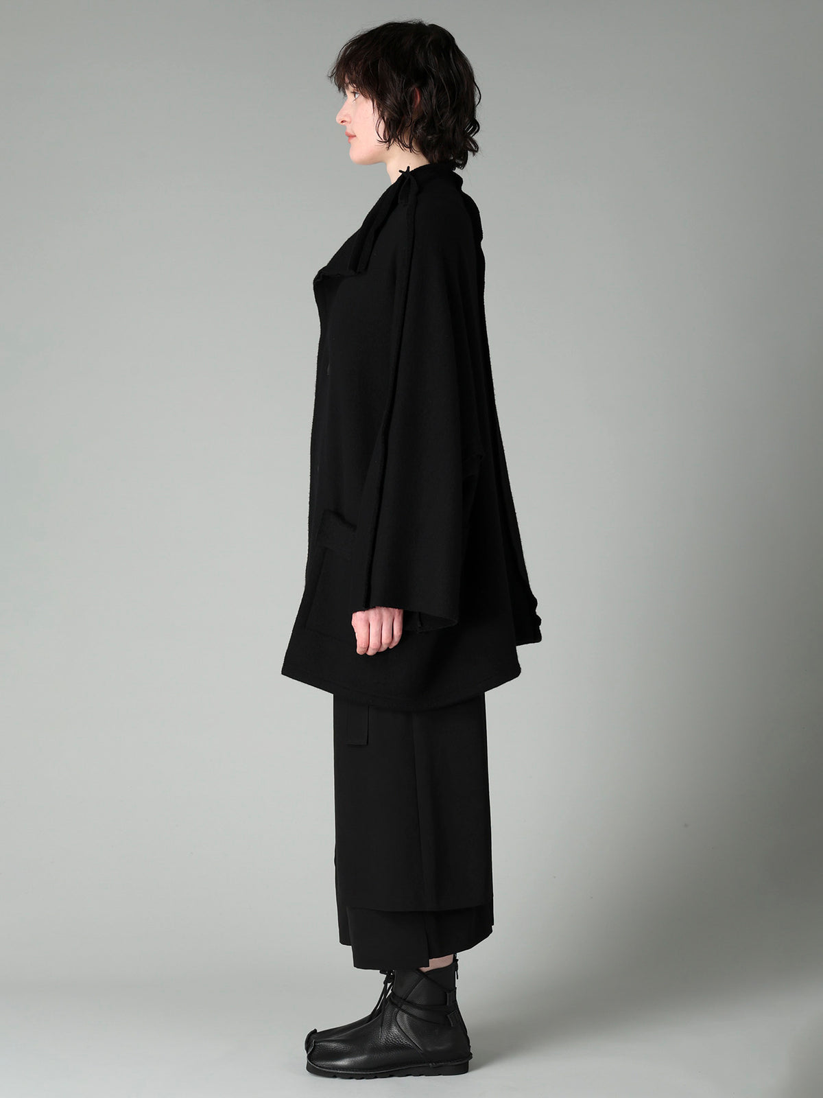 MILLED WOOL SHEEP PILE PATCH POCKET CARDIGAN