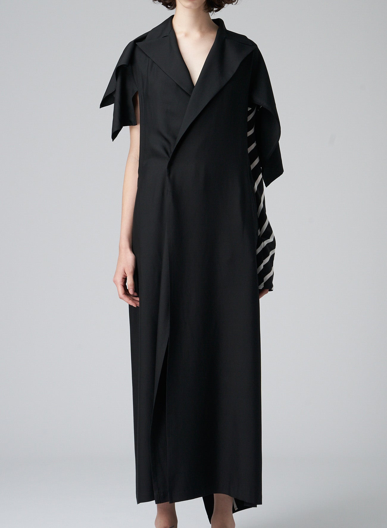 <411/1>+<412/1> SIDE OPEN DRAPED COAT