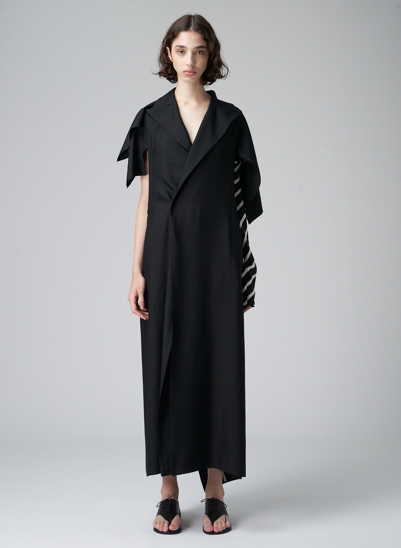 <411/1>+<412/1> SIDE OPEN DRAPED COAT