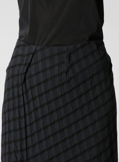 PLAID JERSEY PLEATED SKIRT